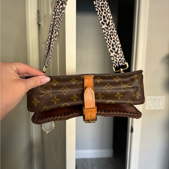 Authentic Louis Vuitton braided vintage boho crossbody fringeless - Picture 10 of 13